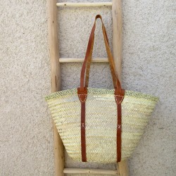 Panier en palmier doum...